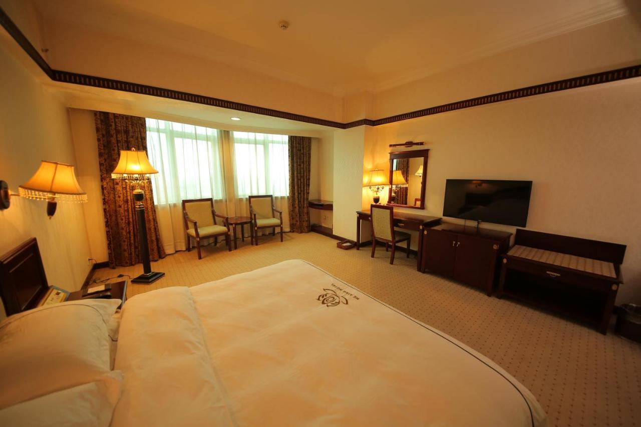 W.Y. Lera Hotel Гуанчжоу Экстерьер фото
