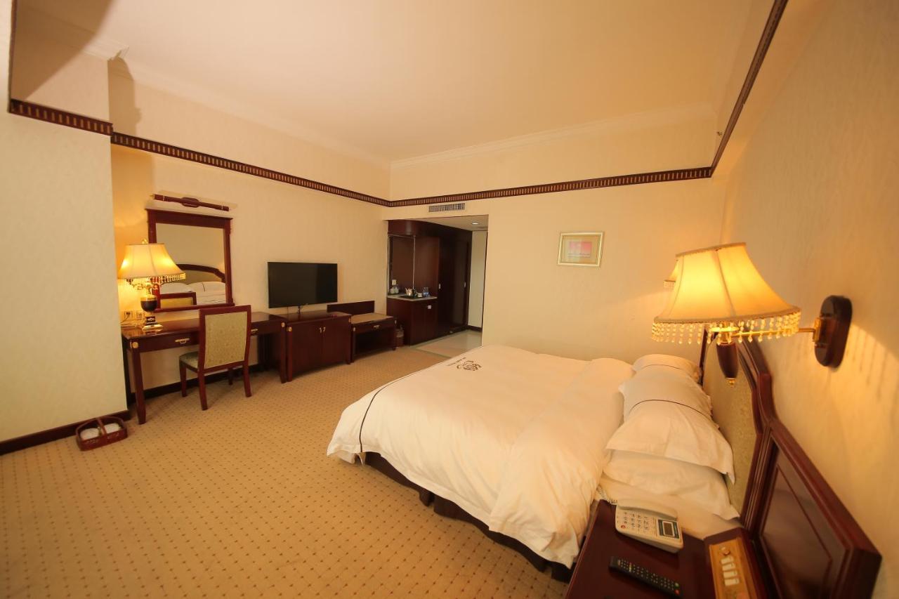 W.Y. Lera Hotel Гуанчжоу Экстерьер фото