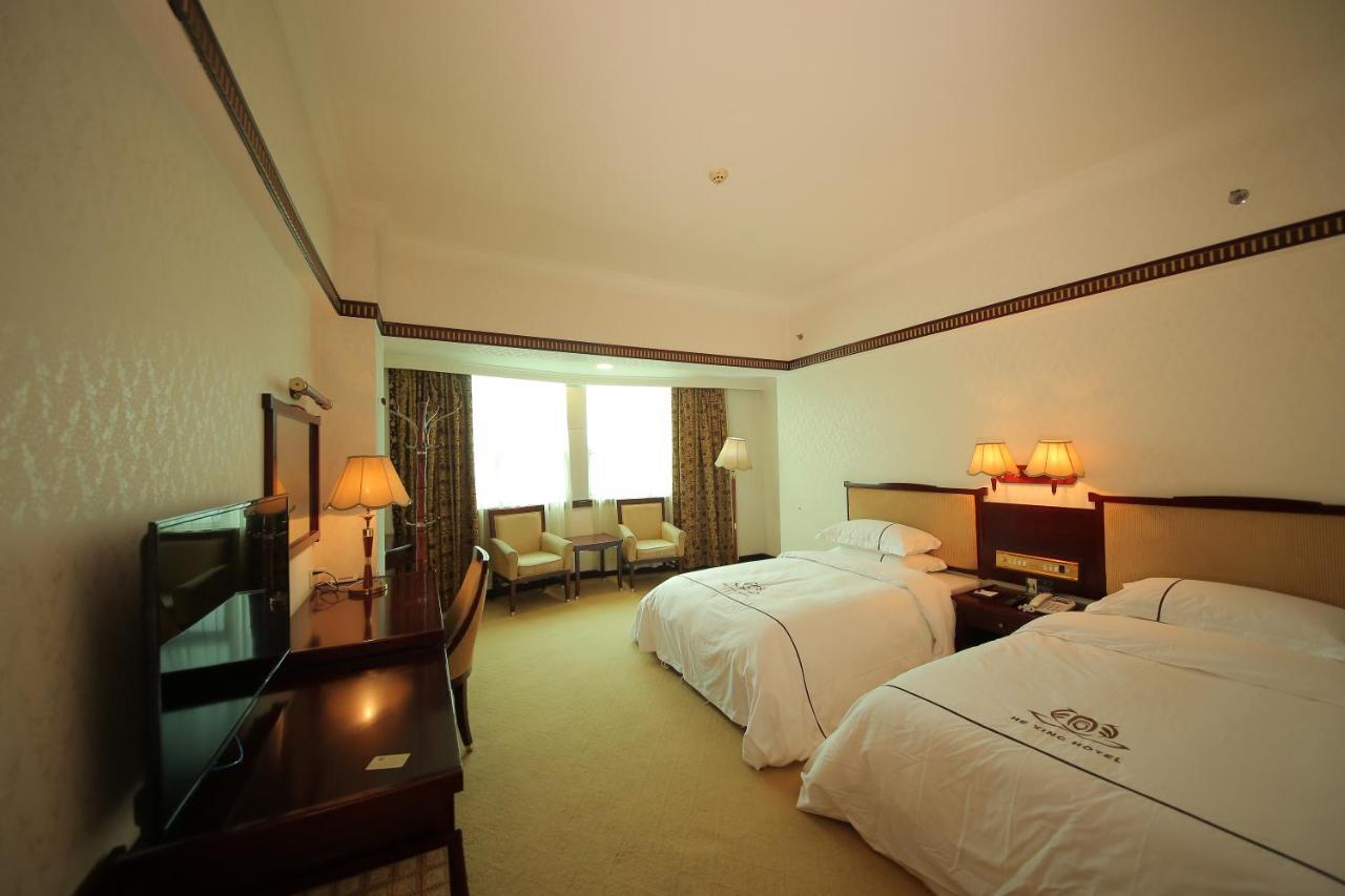 W.Y. Lera Hotel Гуанчжоу Экстерьер фото