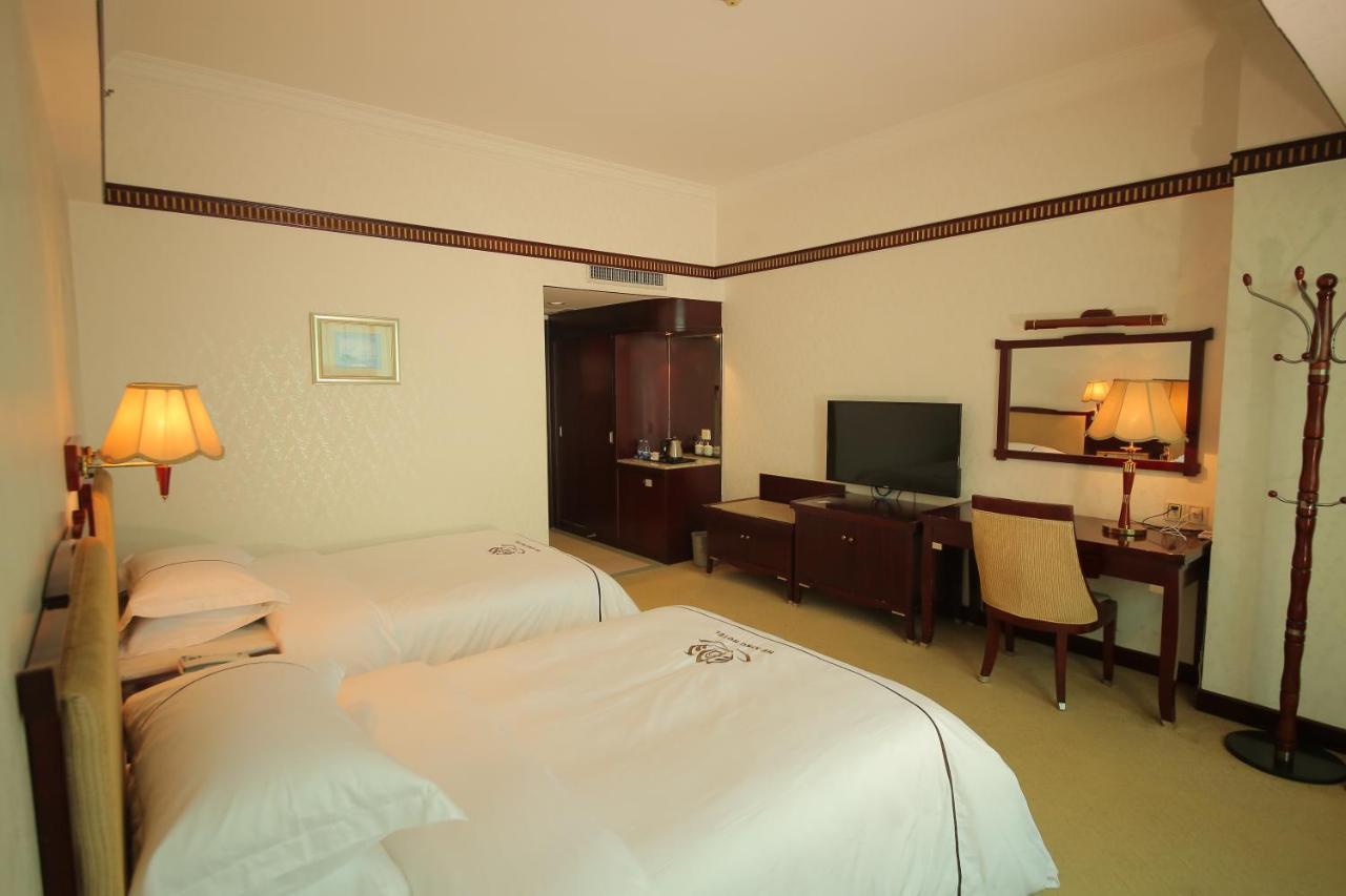 W.Y. Lera Hotel Гуанчжоу Экстерьер фото