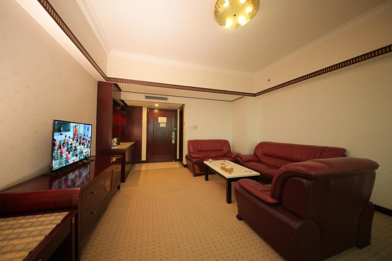 W.Y. Lera Hotel Гуанчжоу Экстерьер фото