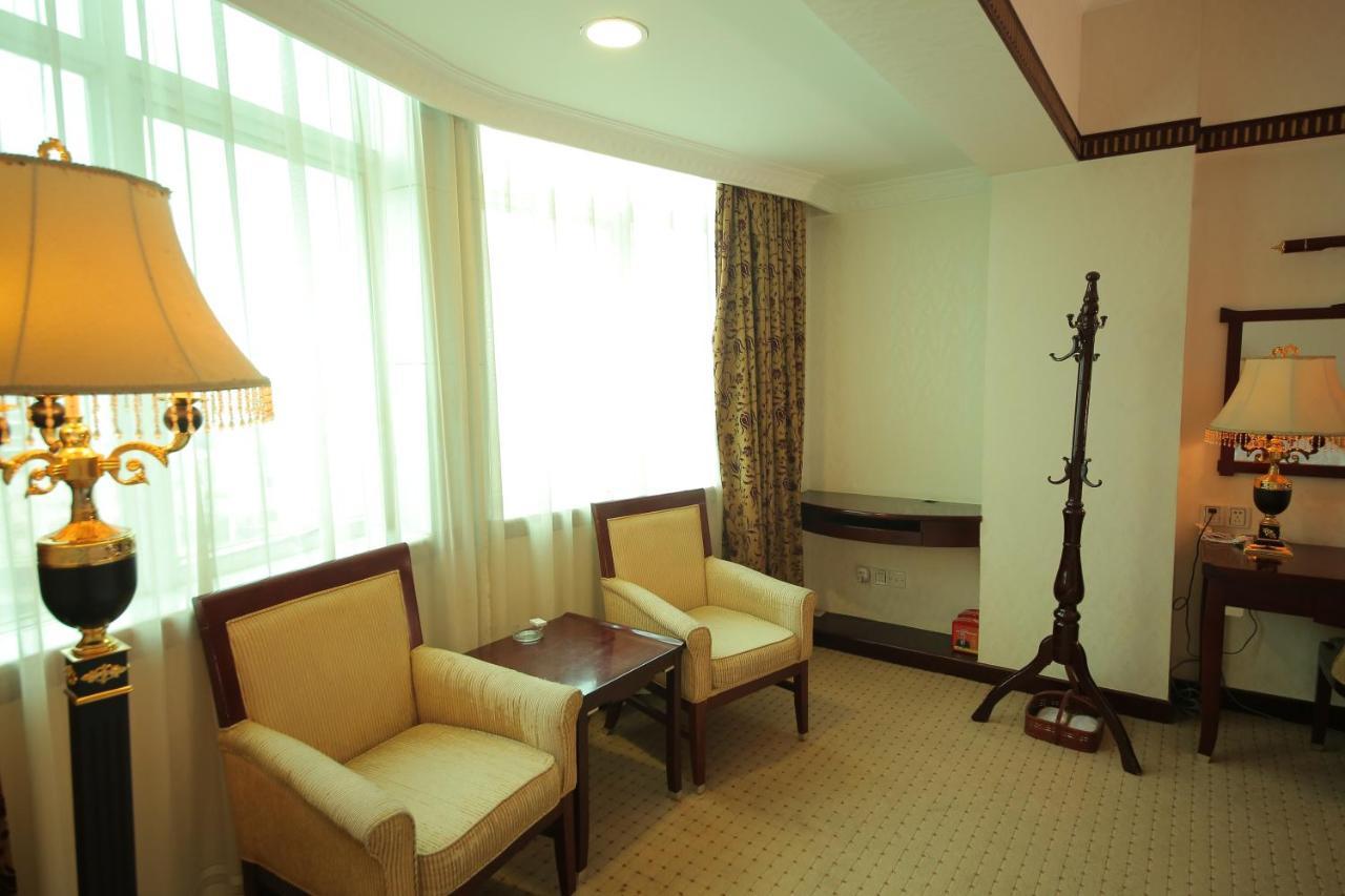 W.Y. Lera Hotel Гуанчжоу Экстерьер фото