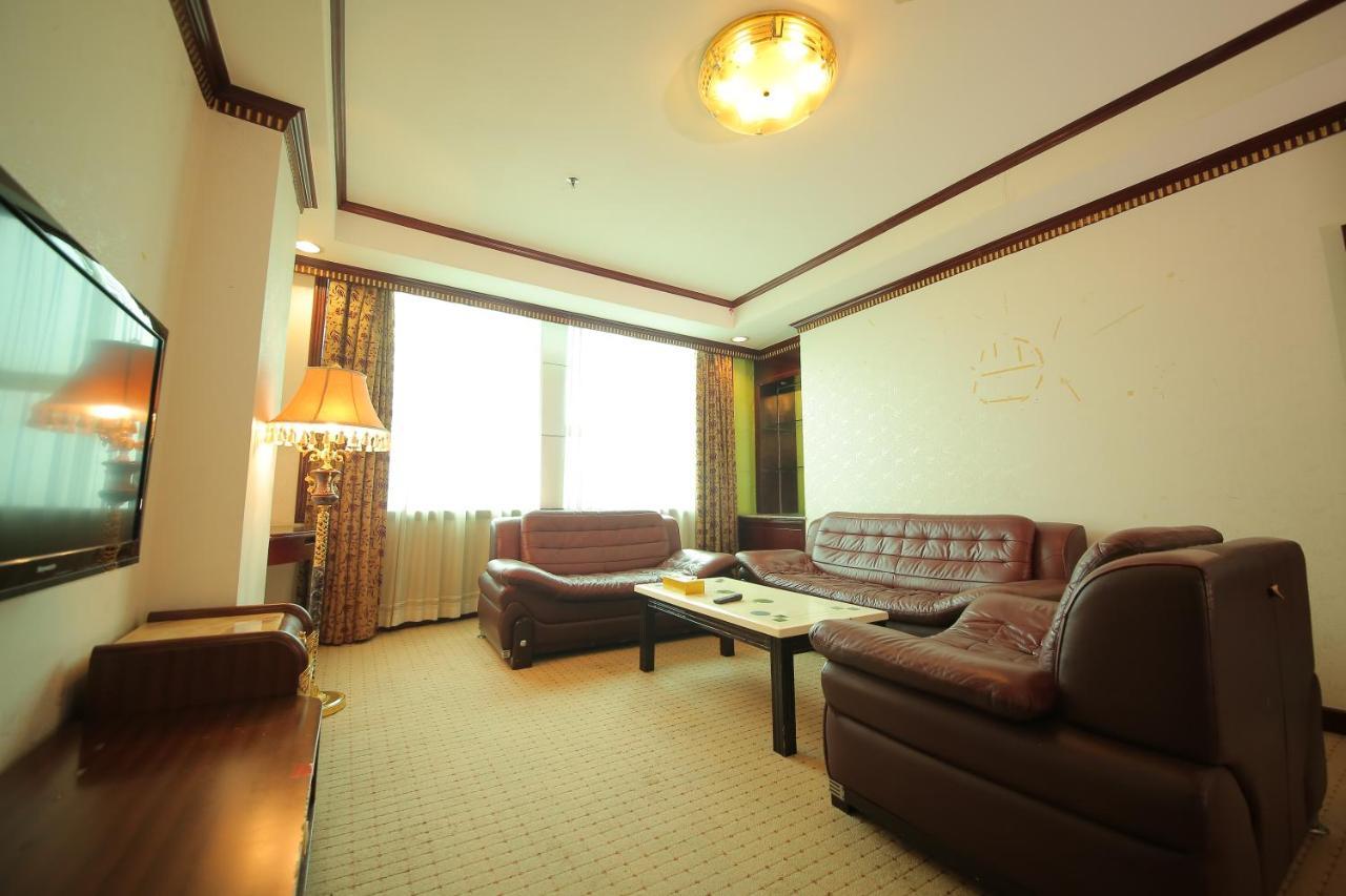 W.Y. Lera Hotel Гуанчжоу Экстерьер фото